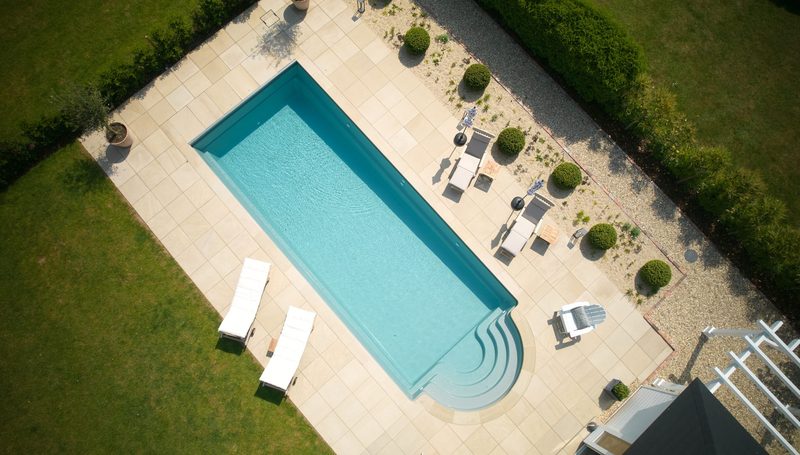Compass-Pool Java, Herstellerfoto