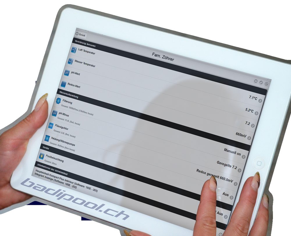 Tablet mit der Pool-App von Badipool